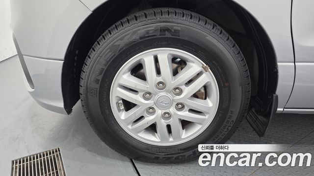Hyundai Starex Van 3-Seater Smart — пробег 75 359 км — фото 5 из 5