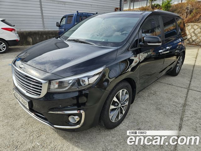 Kia Carnival из Кореи Encar