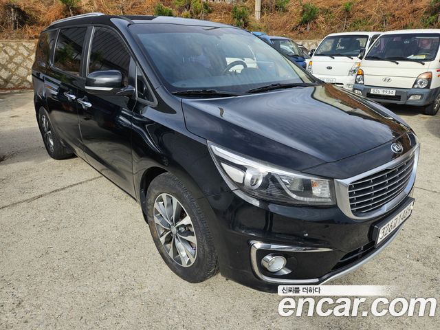 Kia Carnival из Кореи Encar