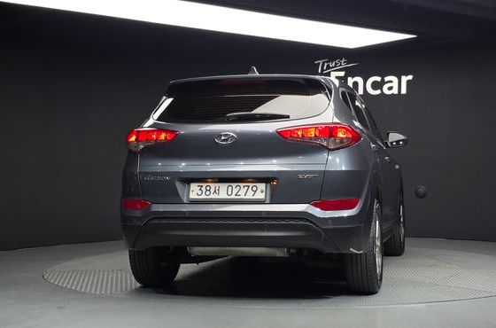 Hyundai Tucson Diesel 1.7 2WD Style — пробег 225 539 км — фото 4 из 5