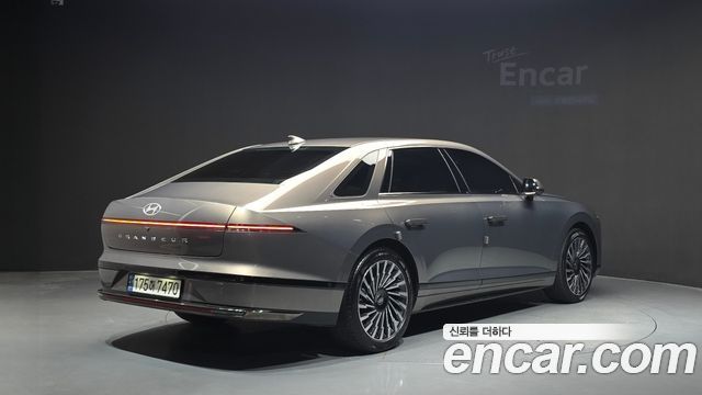 Hyundai Grandeur Calligraphy — пробег 78 368 км — фото 2 из 5