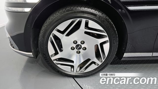 Genesis G90 из Кореи Encar