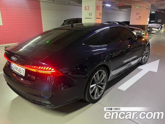 Audi A7 55 TFSI Quattro Premium — пробег 45 000 км — фото 3 из 5