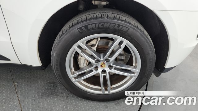 Porsche Macan из Кореи Encar