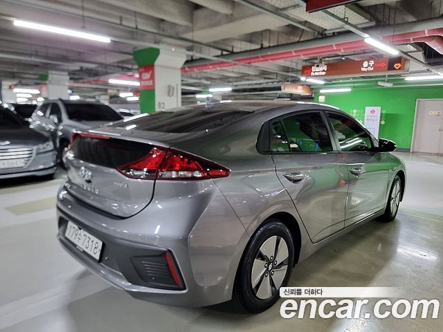 Hyundai Ioniq 1.6 HEV I — пробег 40 443 км — фото 4 из 5