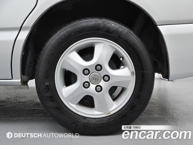 Toyota Noah из Кореи Encar