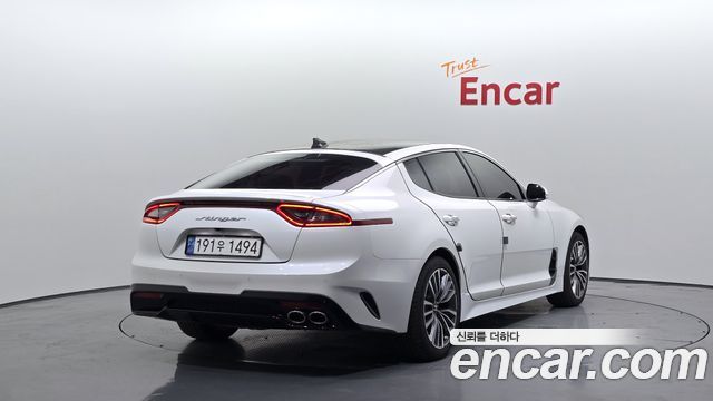 Kia Stinger из Кореи Encar