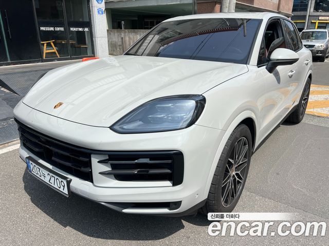 Porsche Cayenne 3.0 — пробег 18 600 км — фото 1 из 5