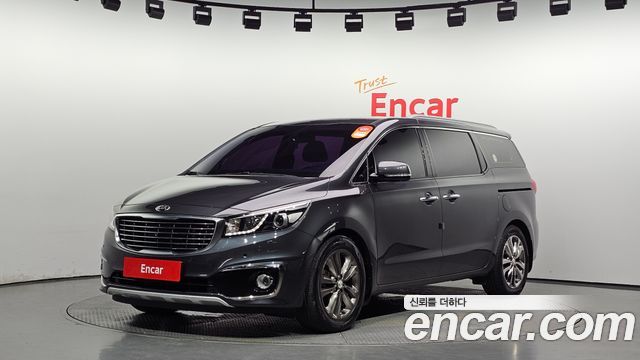 Kia Carnival 9-seater Noblesse — пробег 73 313 км — фото 1 из 5