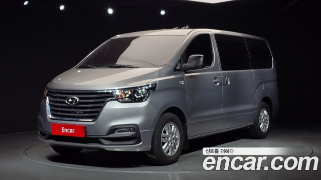 Hyundai Starex Van 3-Seater Smart — пробег 81 122 км — фото 1 из 5