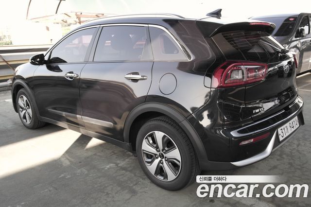 Kia Niro из Кореи Encar