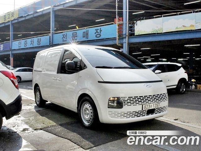 Hyundai Staria Cargo 3-Seater Smart — пробег 183 512 км — фото 2 из 5