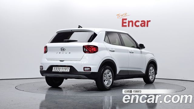 Hyundai Venue из Кореи Encar