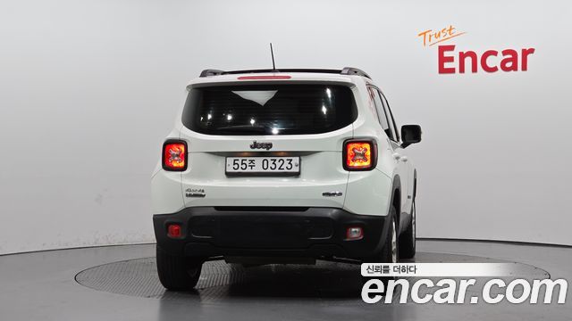 Jeep Renegade 2.0 Diesel Longitude AWD — пробег 114 338 км — фото 4 из 5