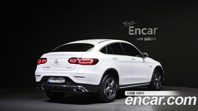 Mercedes-Benz GLC-Class GLC300e 4MATIC Coupe — пробег 59 544 км — фото 2 из 5