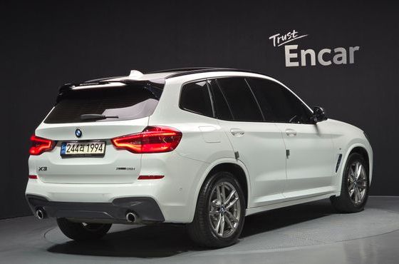 BMW X3 xDrive 20i M sports Online Exclusive Edition — пробег 65 791 км — фото 2 из 5