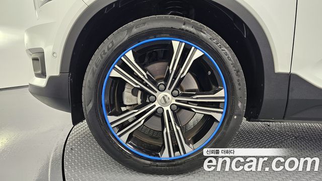 Volvo XC40 из Кореи Encar