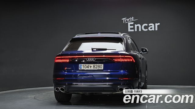 Audi SQ8 из Кореи Encar