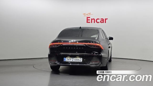 Hyundai Grandeur из Кореи Encar