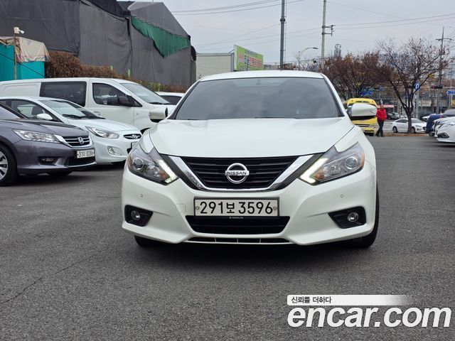 Nissan Altima из Кореи Encar