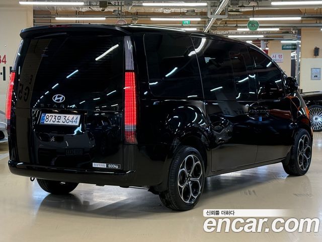 Hyundai Staria из Кореи Encar