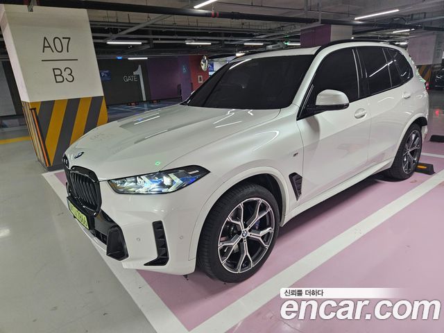 BMW X5 xDrive 40i M Sport — пробег 21 000 км — фото 2 из 5