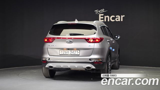 Kia Sportage из Кореи Encar