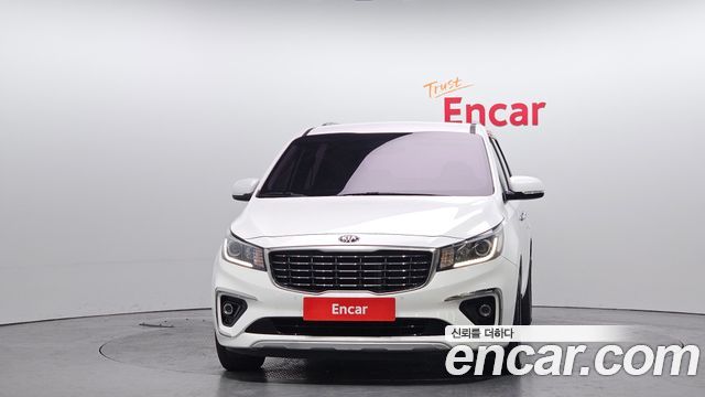 Kia Carnival из Кореи Encar