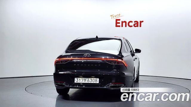 Hyundai Grandeur из Кореи Encar