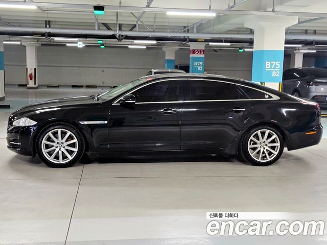 Jaguar XJ 3.0D Premium Luxury LWB X351 — пробег 69 531 км — фото 4 из 5