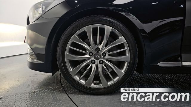 Hyundai Genesis из Кореи Encar