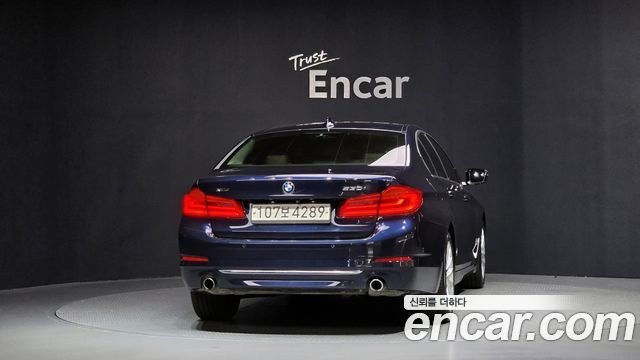 BMW 5-Series 530i xDrive Luxury Plus — пробег 112 072 км — фото 4 из 5