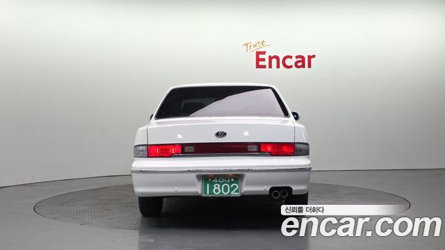 Hyundai Dynasty из Кореи Encar