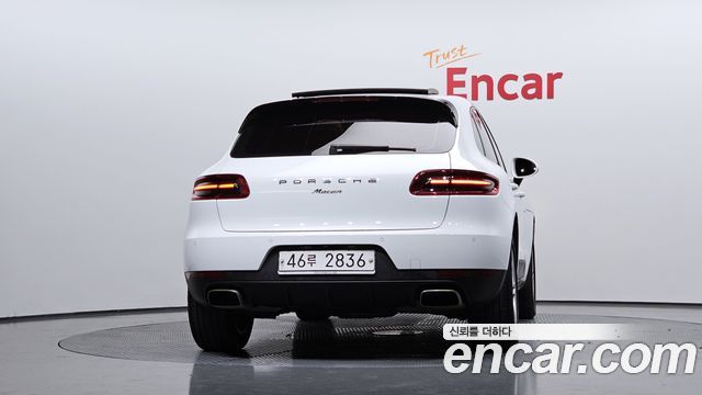 Porsche Macan из Кореи Encar