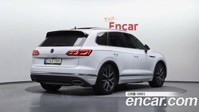 Volkswagen Touareg из Кореи Encar