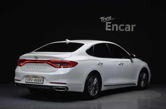 Hyundai Grandeur 2.4 Premium — пробег 79 221 км — фото 2 из 5