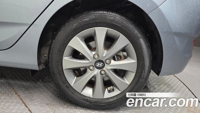 Hyundai Accent из Кореи Encar