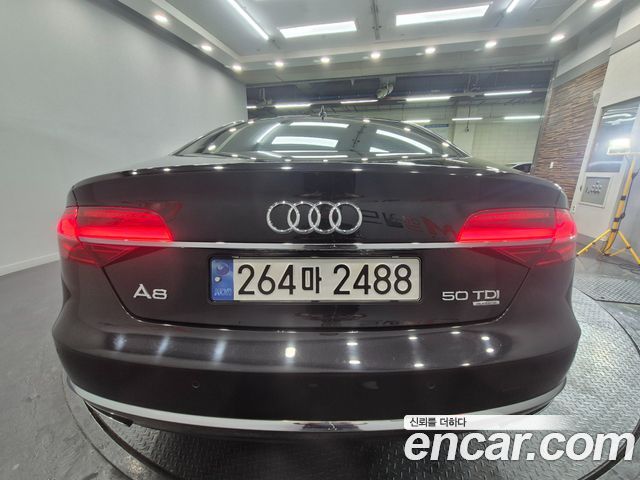 Audi A8 50 TDI Quattro D4 — пробег 148 671 км — фото 3 из 5