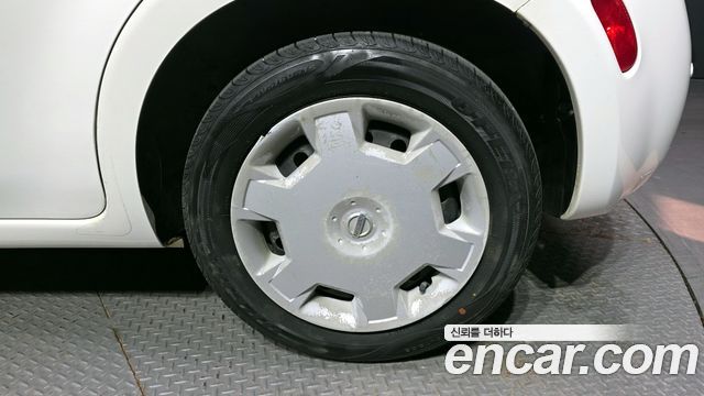Nissan Cube из Кореи Encar