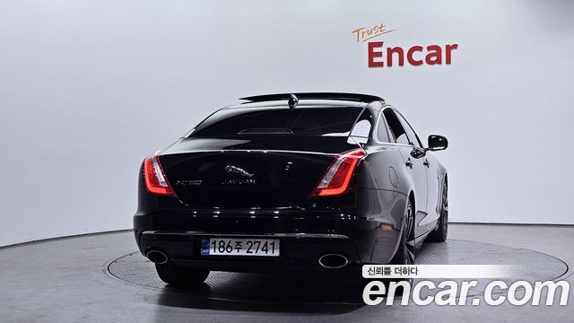 Jaguar XJ из Кореи Encar