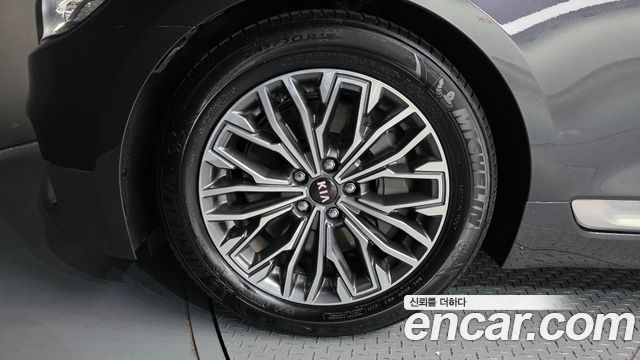Kia K9 из Кореи Encar