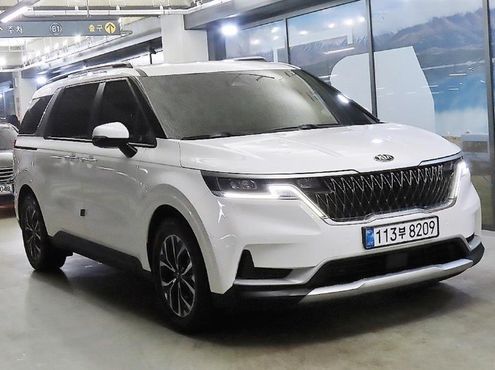 Kia Carnival 9-Seater Prestige — пробег 71 128 км — фото 1 из 5