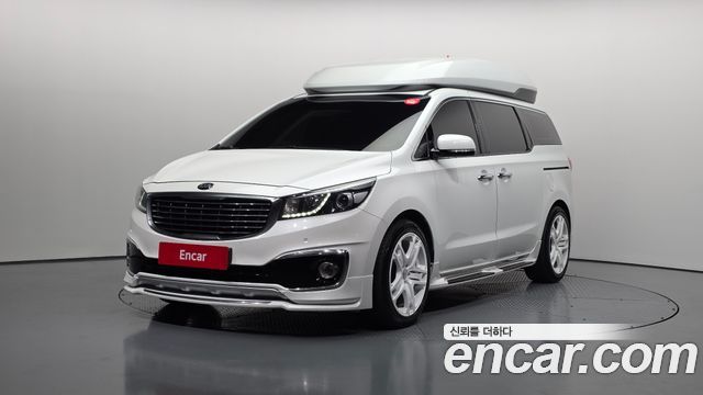 Kia Carnival 9-seater Hi-Limousine Prestige High roof — пробег 184 008 км — фото 1 из 5