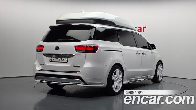 Kia Carnival 9-seater Hi-Limousine Prestige High roof — пробег 184 008 км — фото 2 из 5