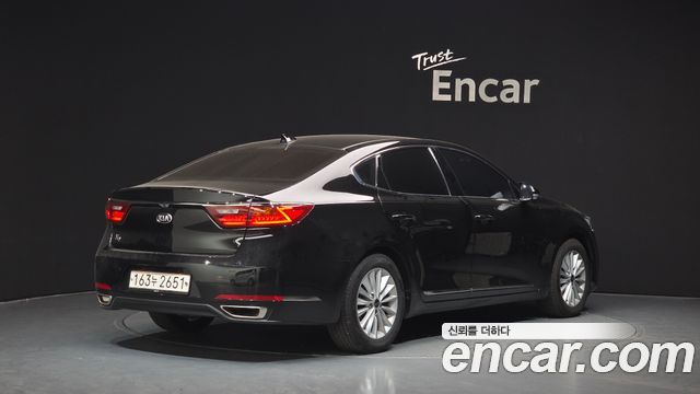 Kia K7 из Кореи Encar
