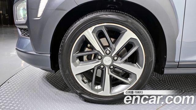 Hyundai Kona из Кореи Encar