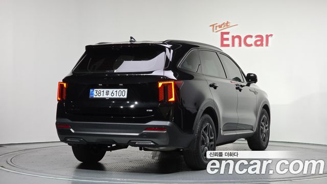 Kia Sorento HEV 1.6 4WD Signature X Line — пробег 7 642 км — фото 2 из 5