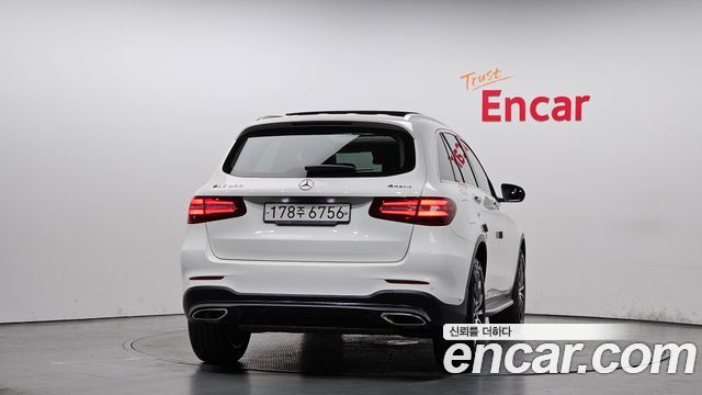 Mercedes-Benz GLC-Class GLC300 4MATIC AMG Line — пробег 92 908 км — фото 4 из 5