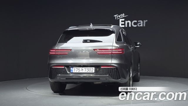 Genesis GV70 из Кореи Encar