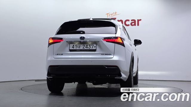 Lexus NX из Кореи Encar